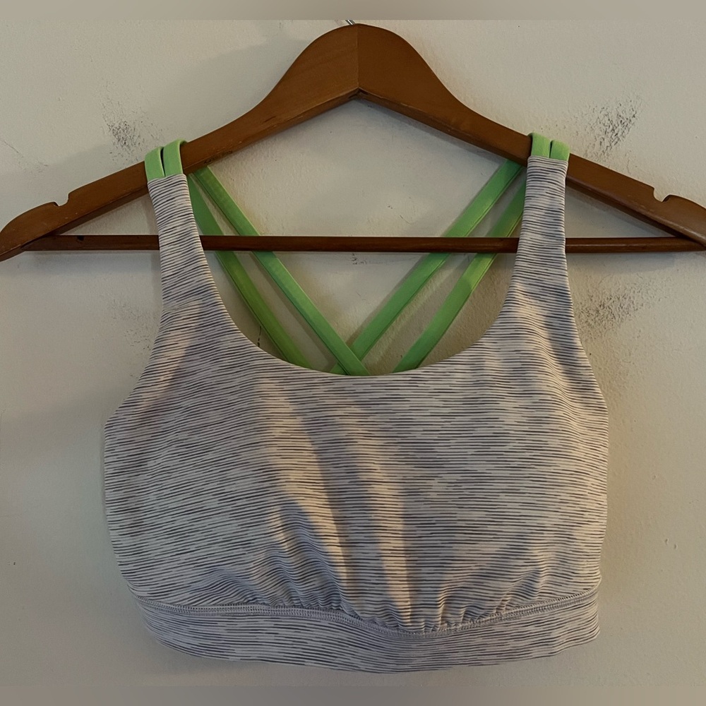 Lululemon Energy Bra Sz 6 Wee Are From Space Nimbus Battleship/Citra Lime - Picture 4 of 10